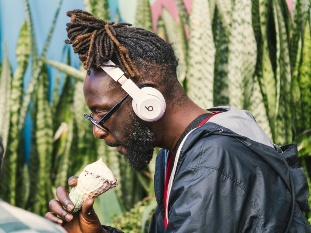 Beats Studio Pro Headphones Complete Review 2026 Premium Sound Specs Pricing Expert Buying Guide (4)
